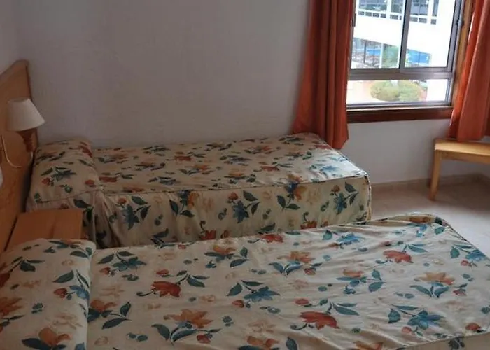 Apartament Floritas